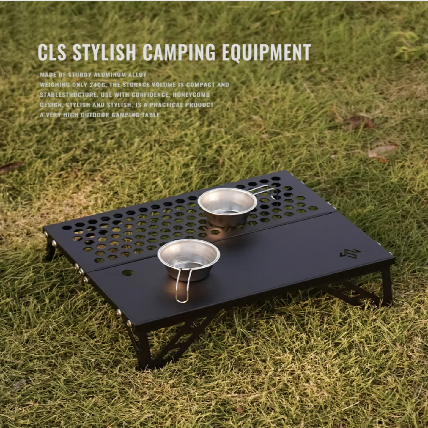 Outdoor Furniture Small - Table pliante d'extérieur CLS en aluminium,