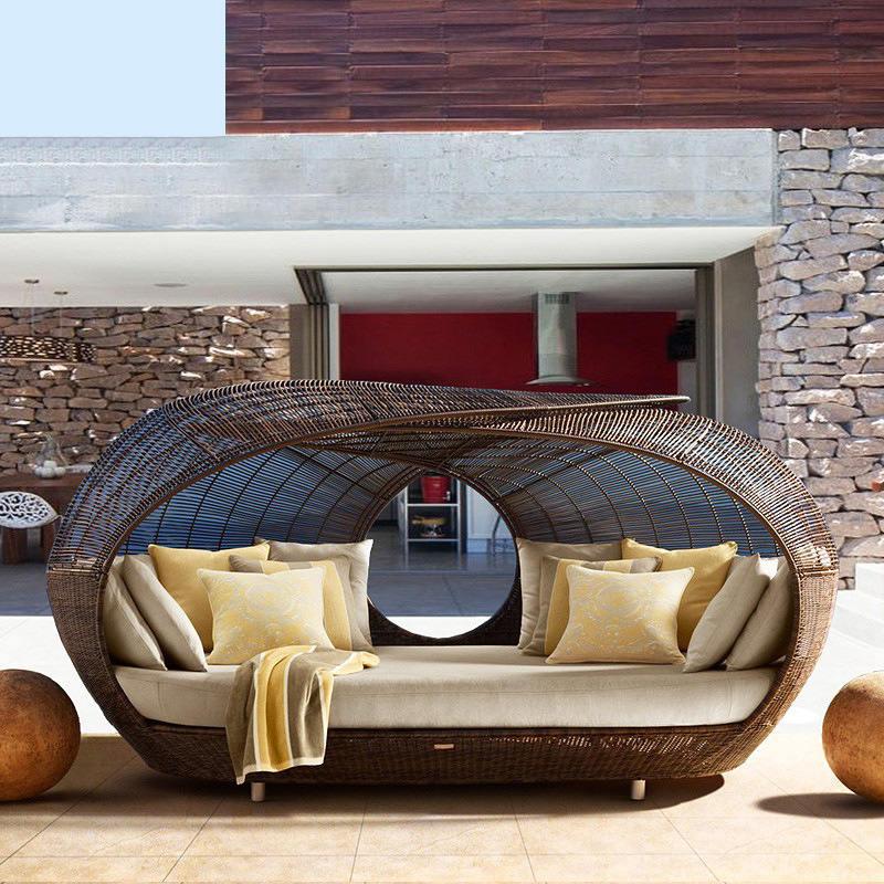 Lit de repos demi-rond en roti - Outdoor Daybed Furniture avis et prix