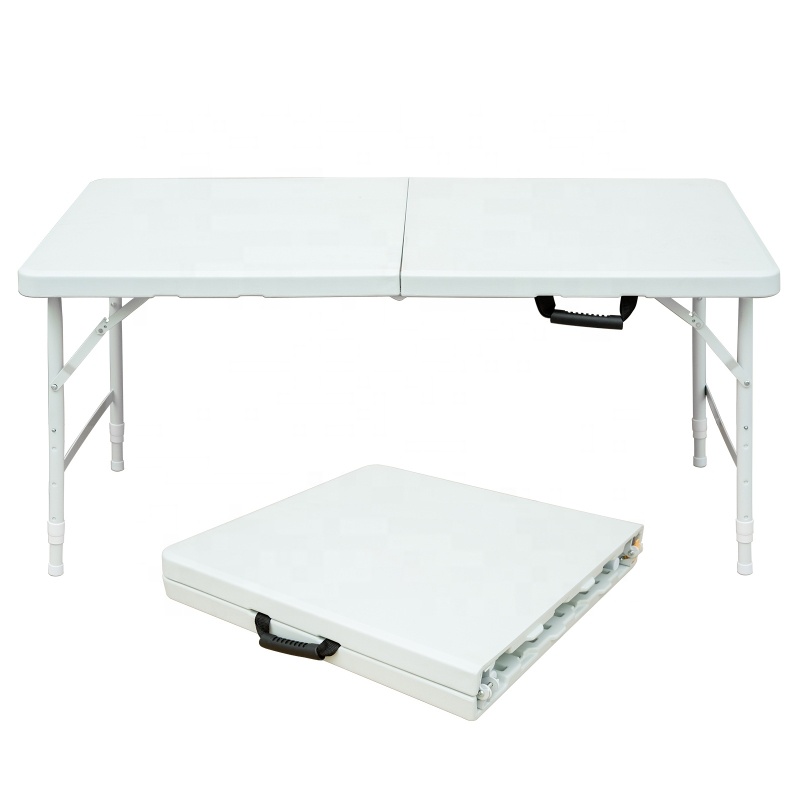 # Table pliante portable de 1, - Outdoor Furniture Warehouse avis et prix