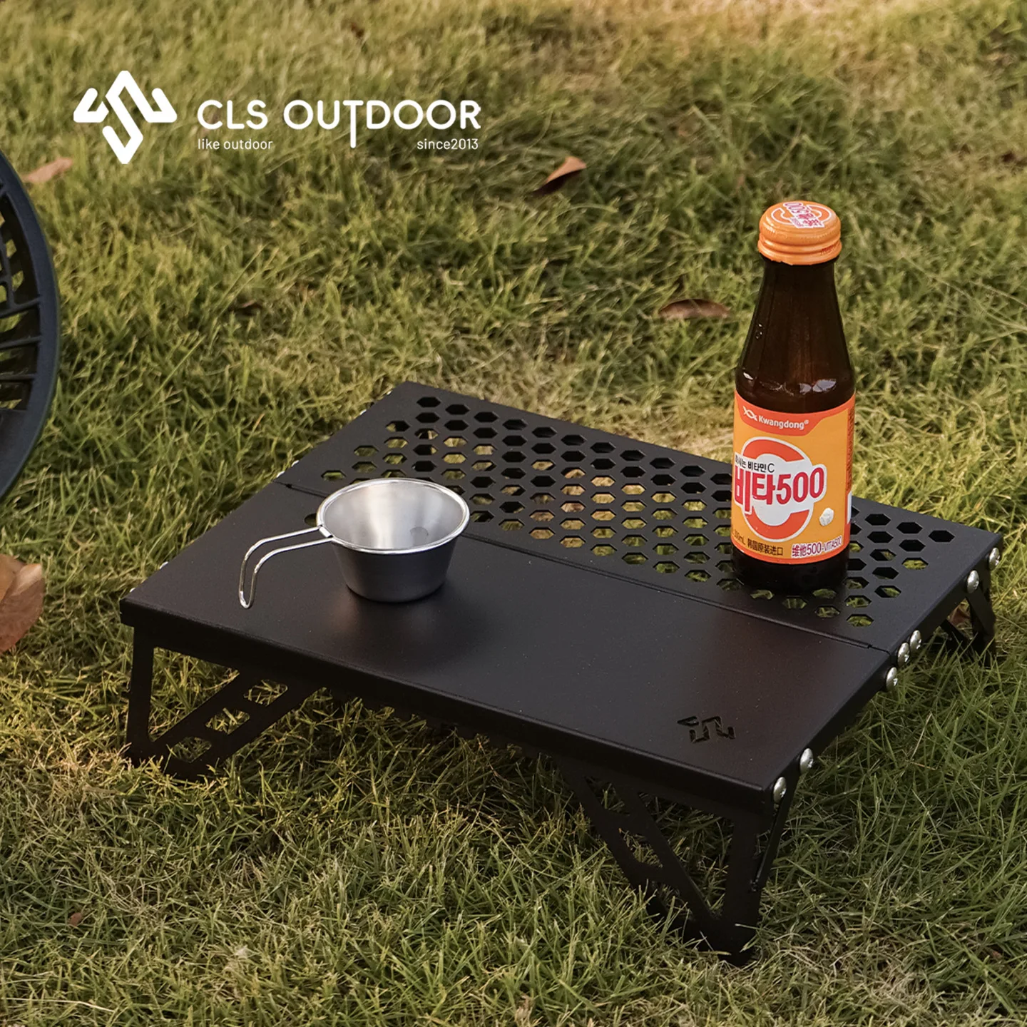Table pliante d'extérieur CLS  - Outdoor Furniture Small avis et prix